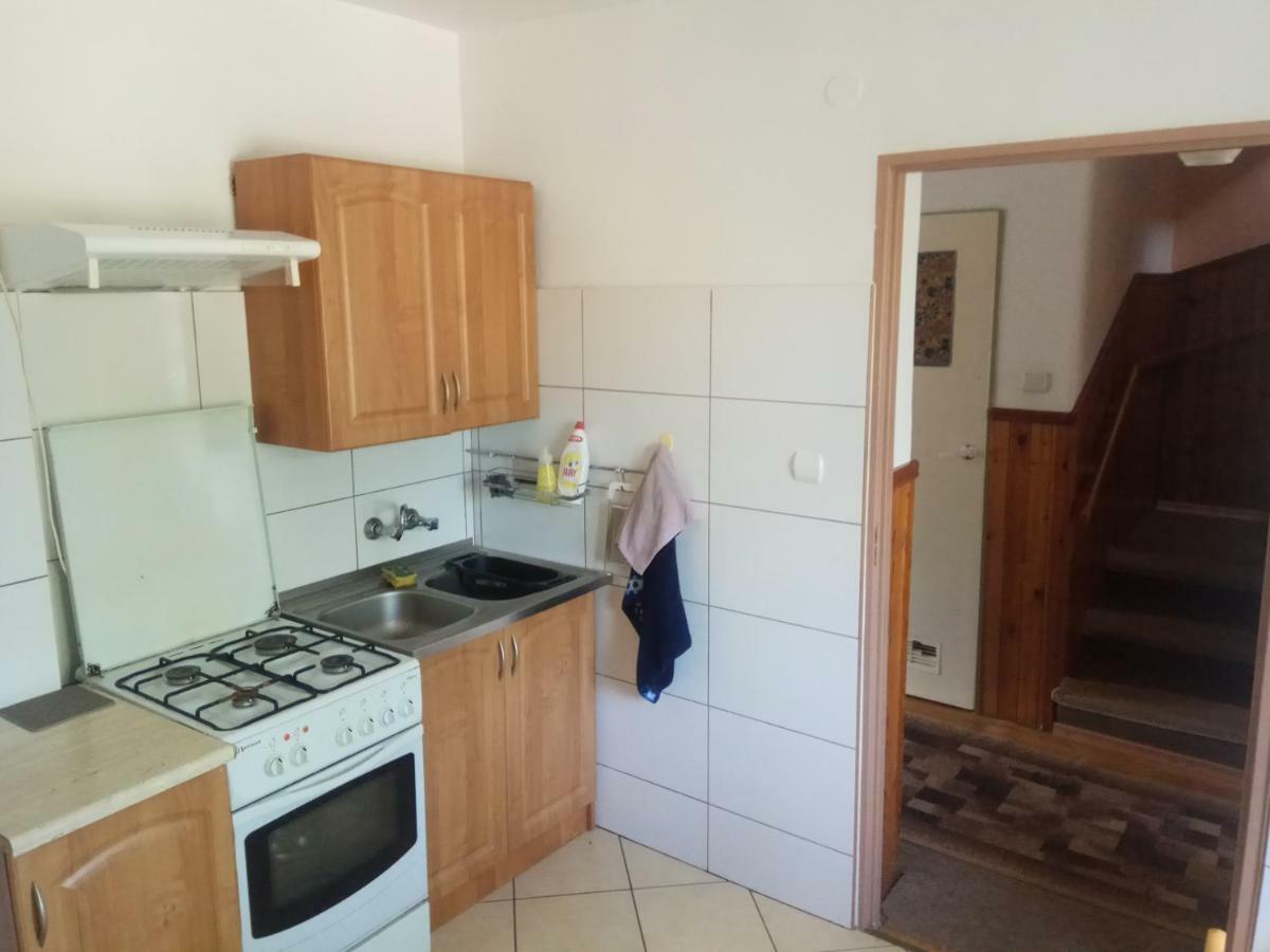 Pokoje Goscinne U Slawka Ustka Buitenkant foto